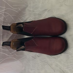Blundstone Redwood Classic size 4.5 AUS/7.5 US